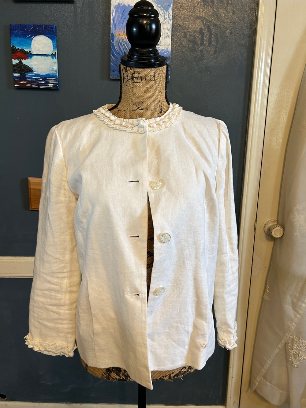 Liz Claiborne Cream Ruffled Neck Linen Jacket
